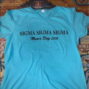 Tri Sigma Mom’s Day Shirt